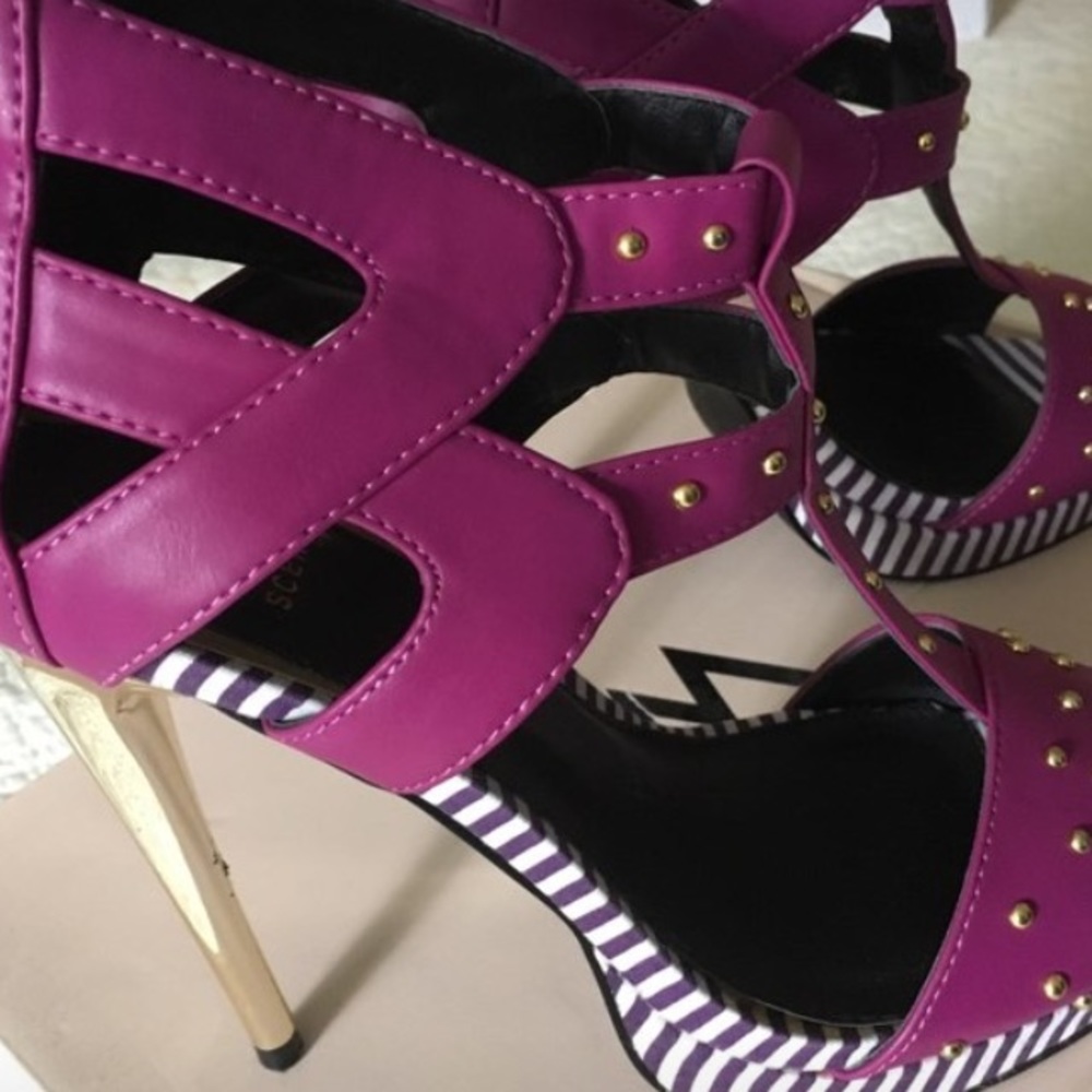 Zapatos zhoes Daslle